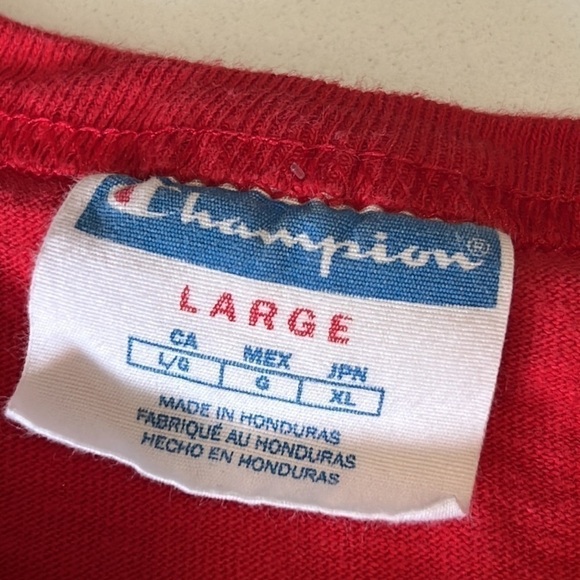 Vintage Champion Crop  tee. Bright Red & oversized. - Picture 4 of 5